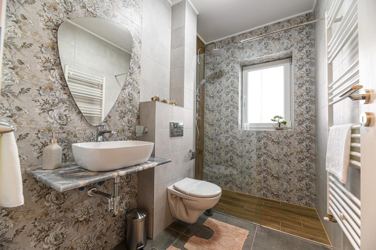 Zen Apartments Brasov Luaran gambar