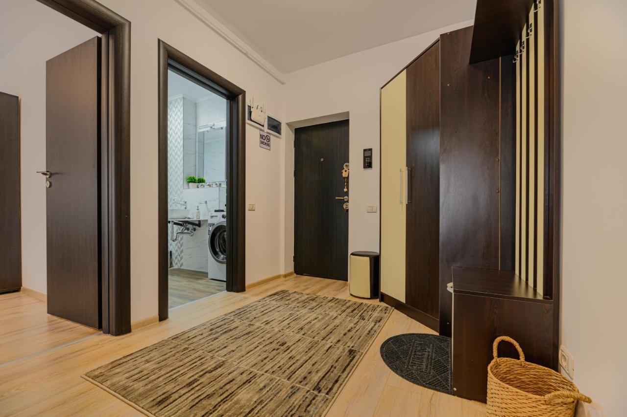 Zen Apartments Brasov Luaran gambar